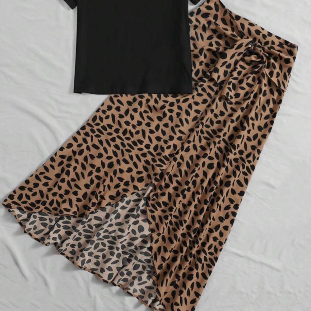 SHEIN Tie Front Asymmetrical Skirt